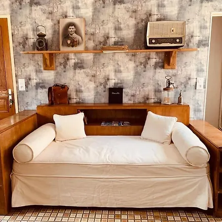 Apartament Musee Le Jour-j